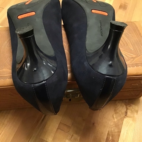 Rockport total motion trutech Kaiya black kitten heel pointy toe suede pumps 7 M - Picture 8 of 9